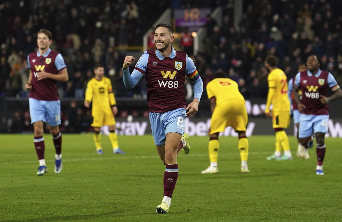 Burnley scores inside 16 seconds in 5-0 win over Sheffield United